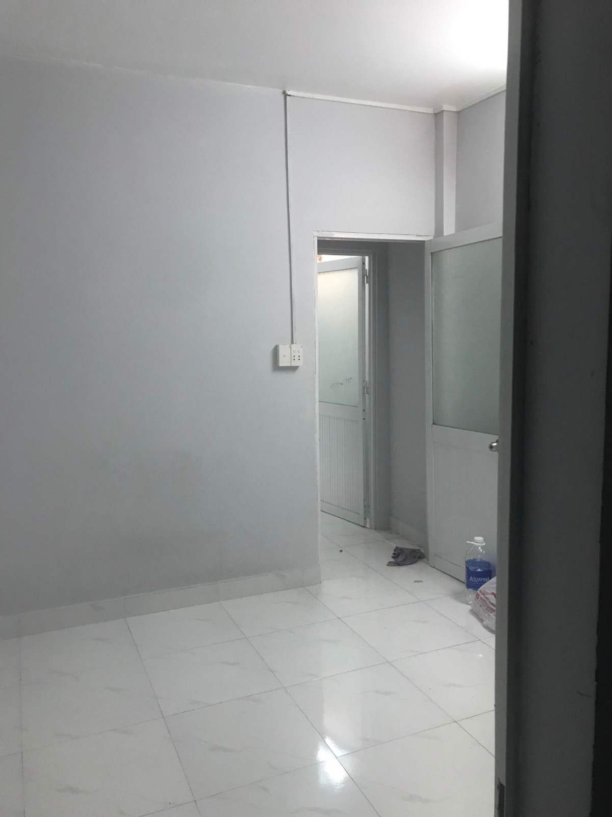 Nhà riêng biệt, dtsd 42m2, 1 trệt 1 lầu, 2PN, giá 6tr