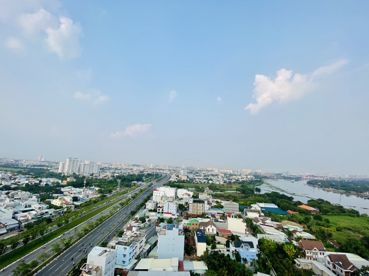 Cần cho thuê căn hộ Phạm Văn Đồng, 2PN, nội thất cơ bản, View sông Sài Gòn LH: 0938938612
