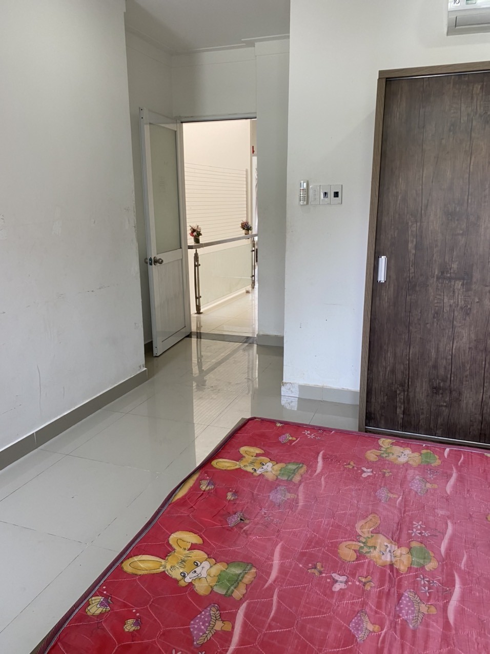 Phòng bancol 20m2 full nt ngay cv làng hoa gvấp