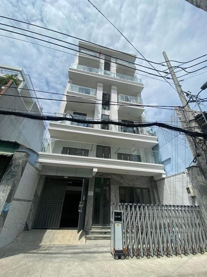 Phòng mới xây có gác ngay Lotte Mart Nguyễn Văn Lượng