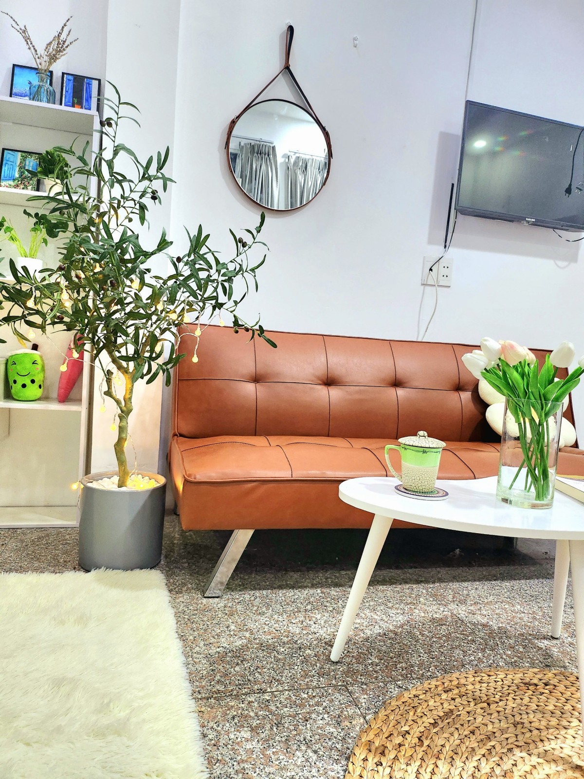 Studio full nội thất ngay trung tâm quận 7 ở liền