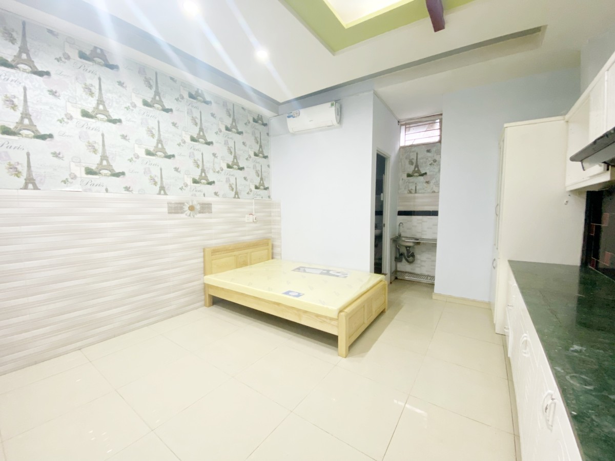 HOT HOT HOT STUDIO FULL NỘI THẤT NGAY TẠI PHẠM VĂN CHIÊU