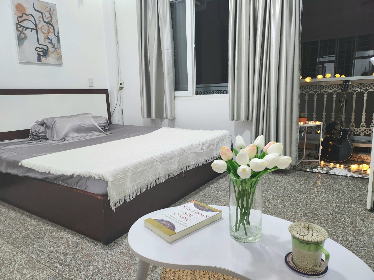 Studio full nội thất ngay trung tâm quận 7 ở liền