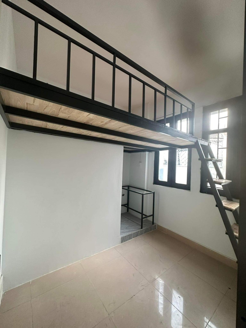 PHÒNG TRỌ MT NGUYỄN VĂN LƯỢNG CÓ GÁC,THANG MÁY 3TR