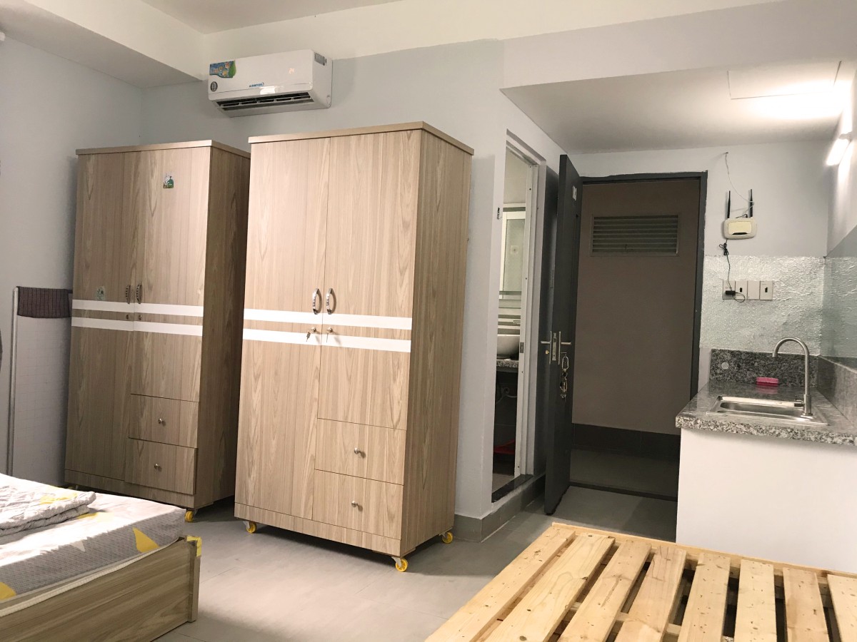 Phòng full nội thất gần Làng Đại Học khu B giá từ 3tr8