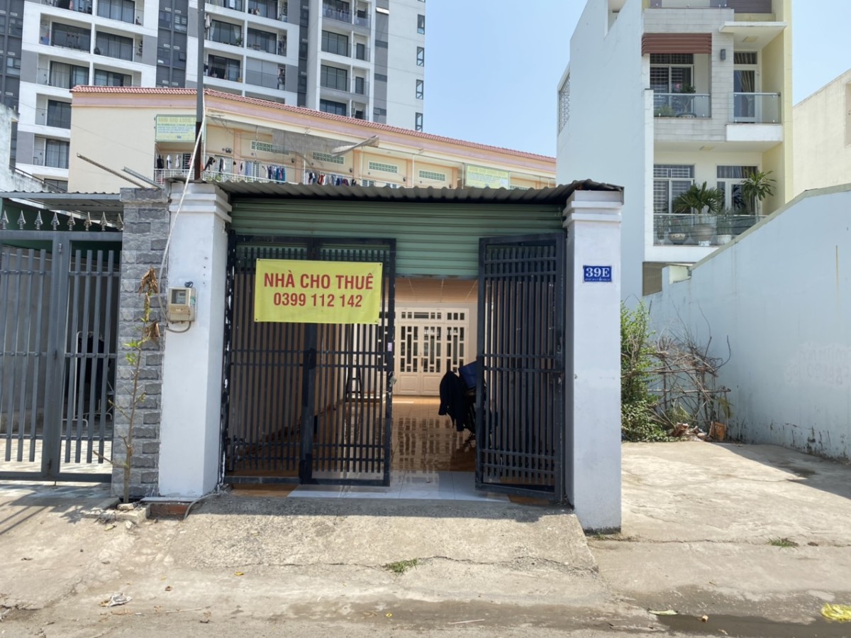 Cho thuê nhà nguyên căn 4x28m 39E Gò Cát, Phường Phú Hữu Quận 9