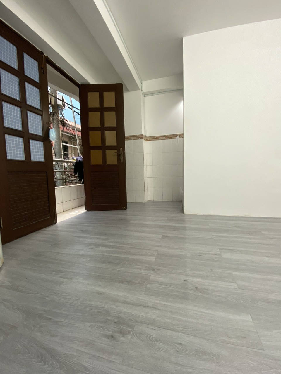 PHÒNG BAN CÔNG SẠCH ĐẸP THOÁNG MÁT GẦN ĐH Y DƯỢC, ĐH TDTT Q5