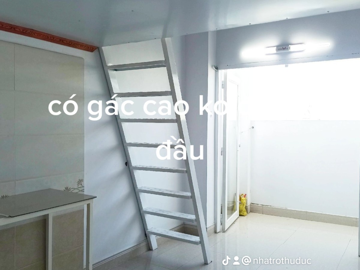 Phòng Trọ Có Ban Công Riêng, Vị Trí Quận 9, Khu CNC