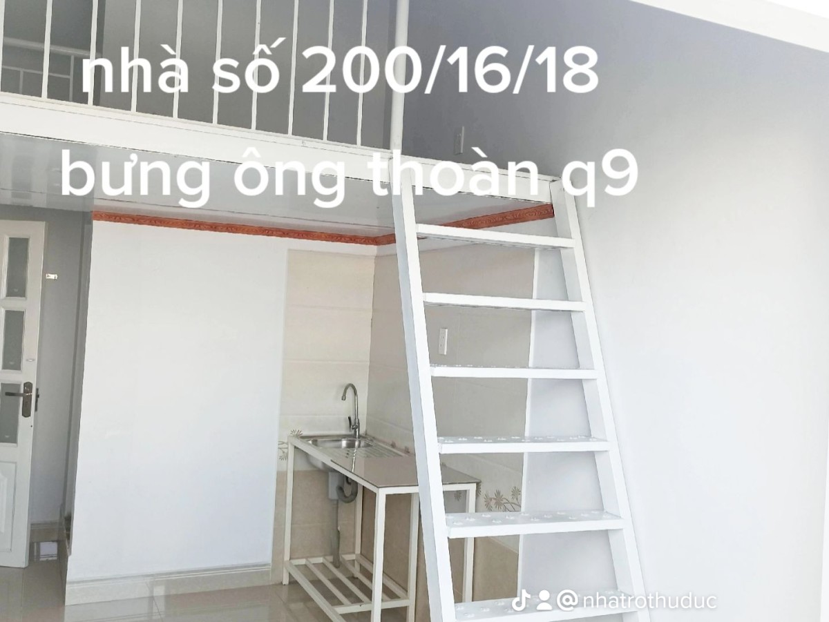 Phòng Trọ Có Ban Công Riêng, Vị Trí Quận 9, Khu CNC