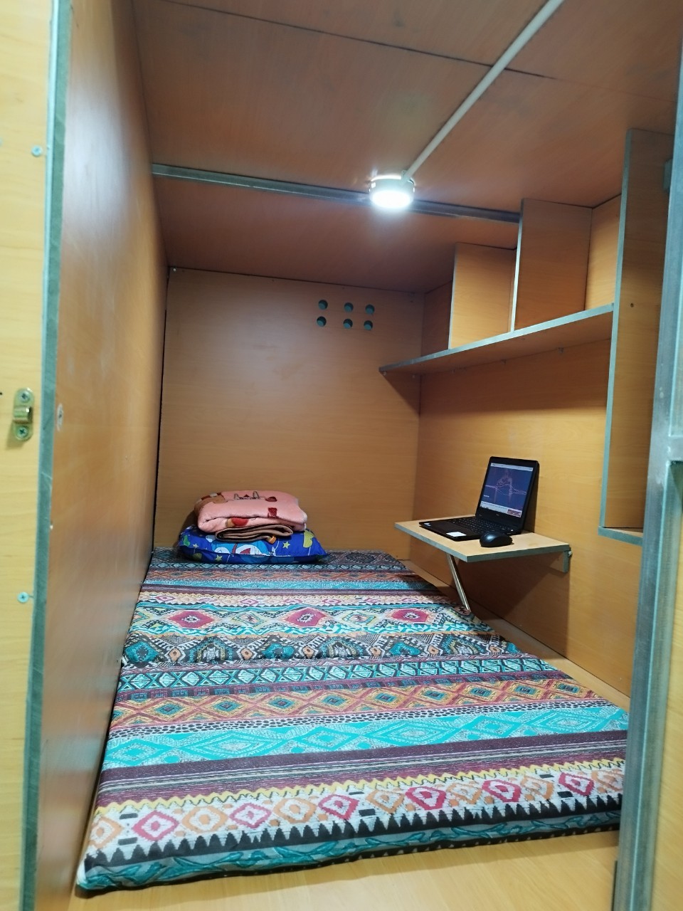 Cho thuê Sleep Box KTX Cao Cấp Đầy Đủ Tiện Nghi , Yên Tĩnh Giá Rẻ gần Âu Cơ, Quận Tân Phú