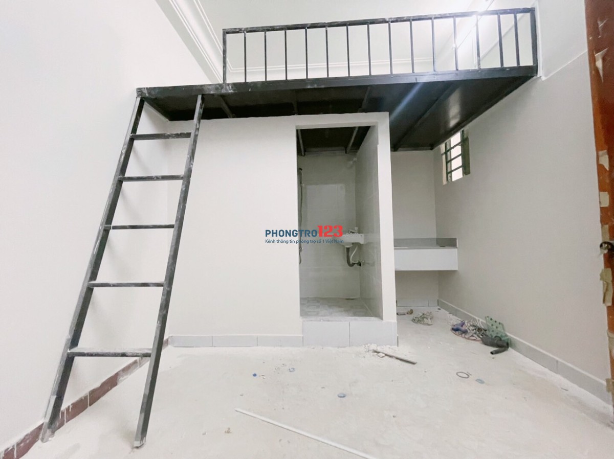 Khai Trương Phòng có gác nội thất theo yêu cầu sát đại học Văn Lang và Công Nghiệp
