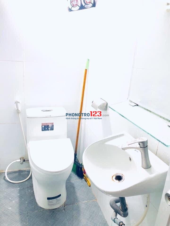 Cho thuê KTX đầy đủ tiện nghi giá rẻ Đường Nguyễn Cửu Vân , P.17 , Bình Thạnh