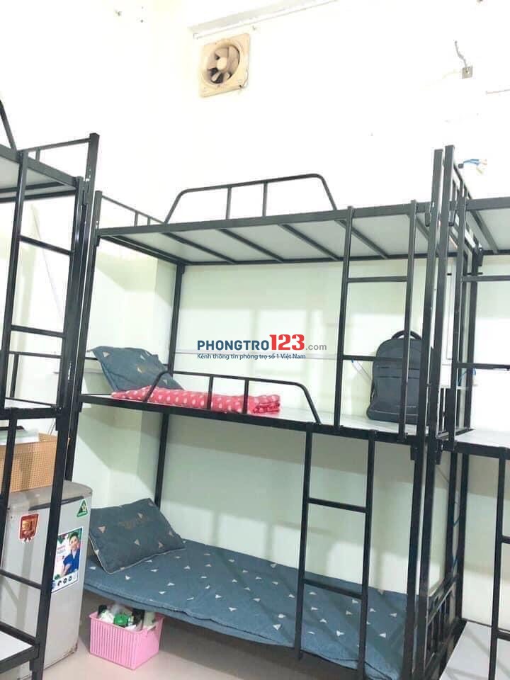 Cho thuê KTX đầy đủ tiện nghi giá rẻ Đường Nguyễn Cửu Vân , P.17 , Bình Thạnh