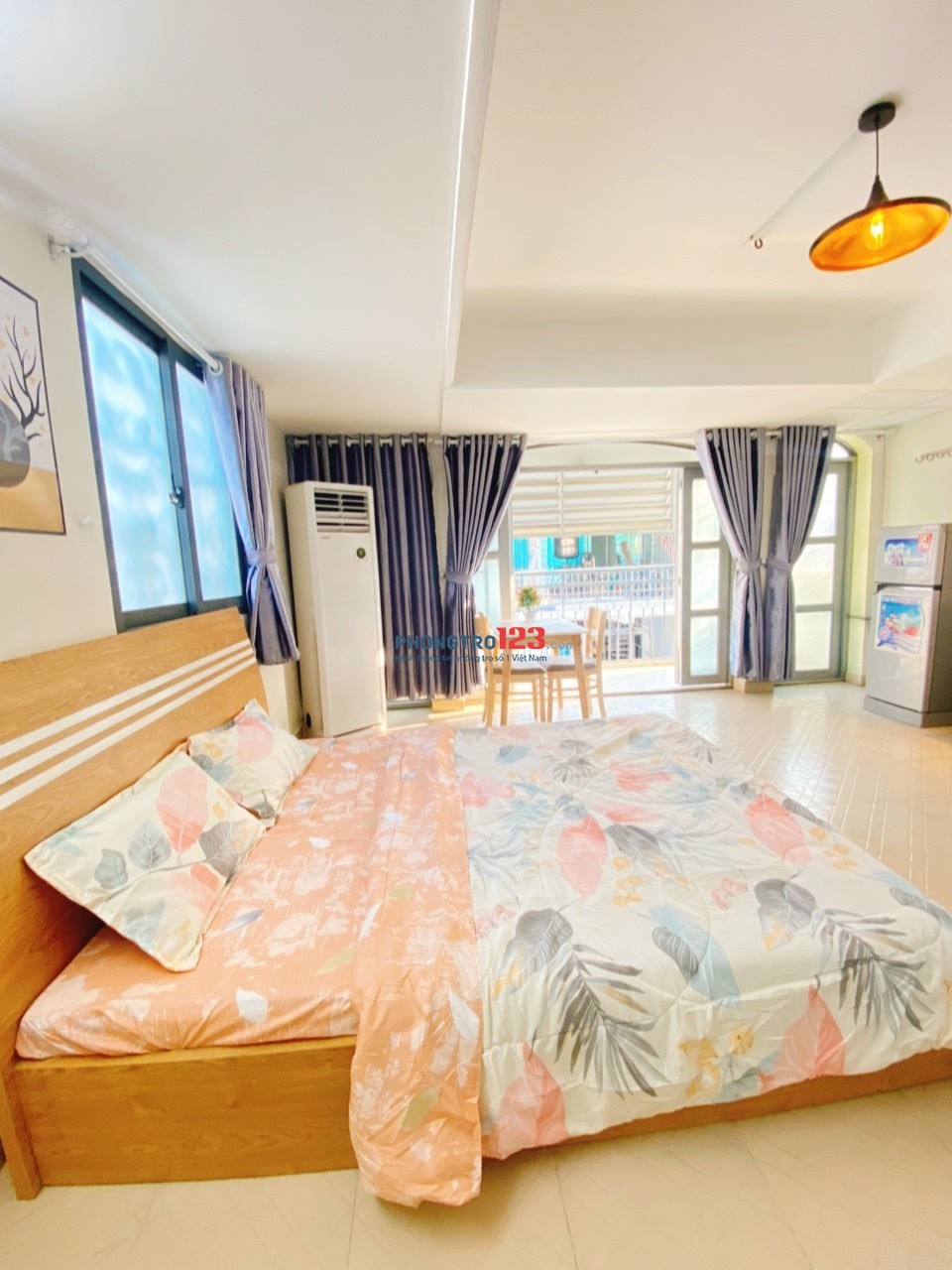 Cho thuê Studio cửa sổ lớn rất xinh xắn rộng thoáng đường Bình Giã