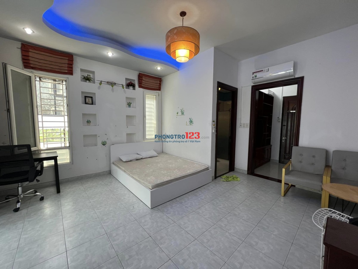 CHO THUÊ CHDV CAO CẤP NGAY SÂN BAY 45M2 CHỈ 8TR