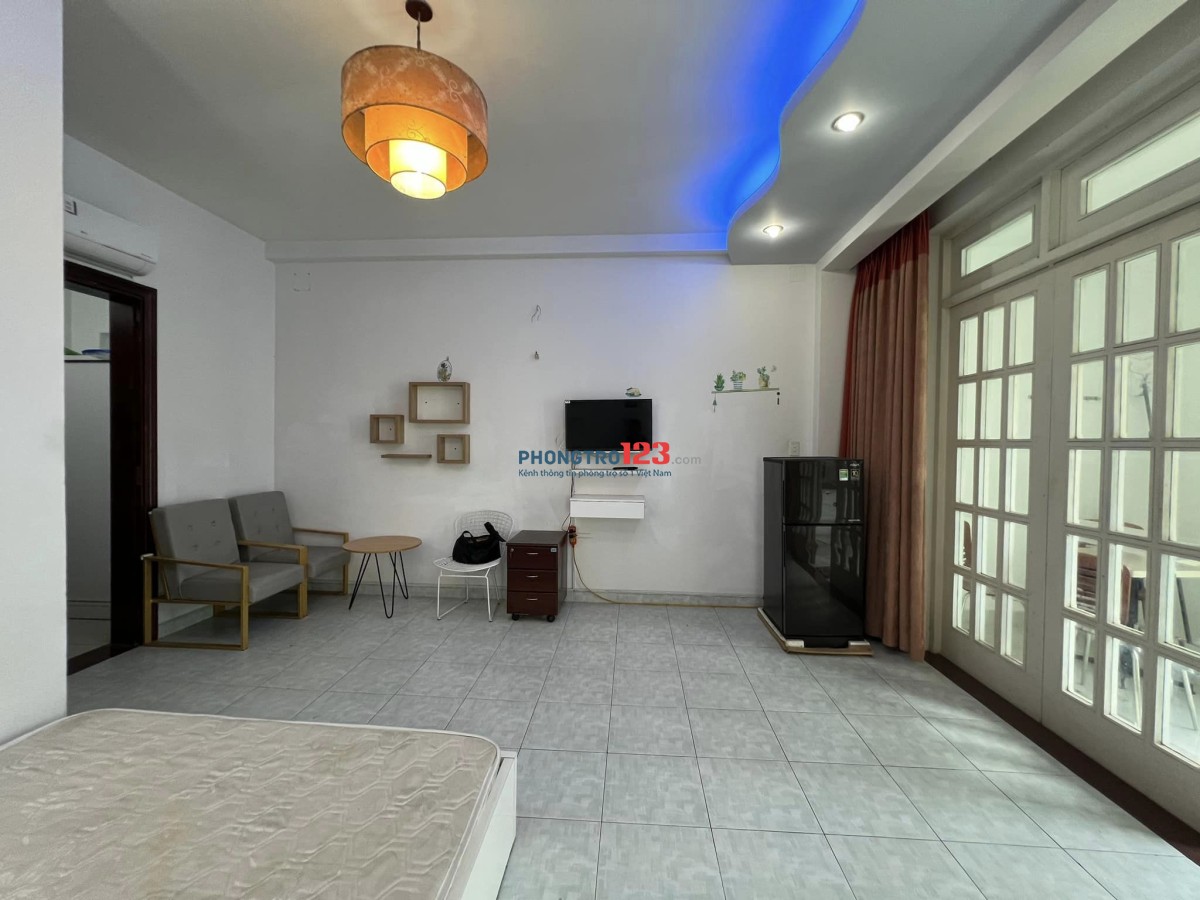 CHO THUÊ CHDV CAO CẤP NGAY SÂN BAY 45M2 CHỈ 8TR