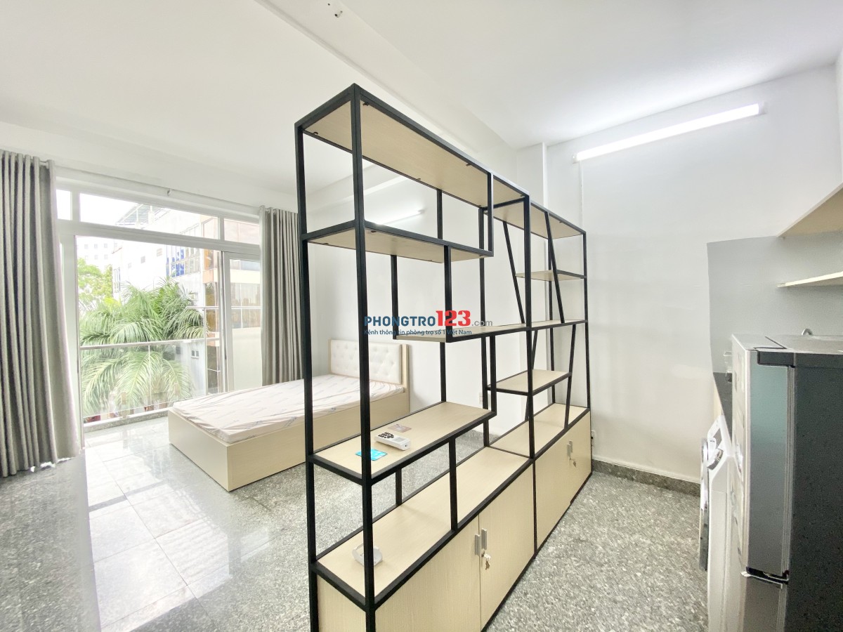 CĂN HỘ BAN CÔNG - SIÊU THOÁNG. CÁCH ETOW 2 CHỈ 100M