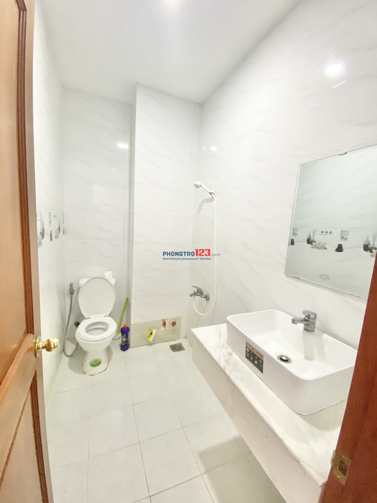 CĂN HỘ BAN CÔNG - SIÊU THOÁNG. CÁCH ETOW 2 CHỈ 100M