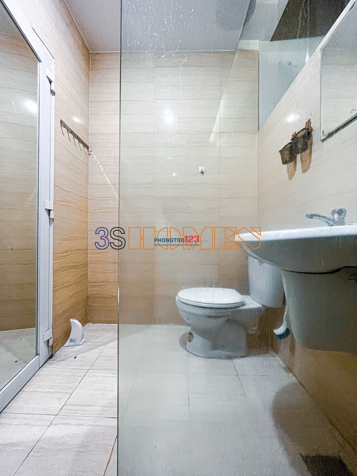 Cho thuê phòng cao cấp full nội thất mt Bạch Đằng ngay sân bay