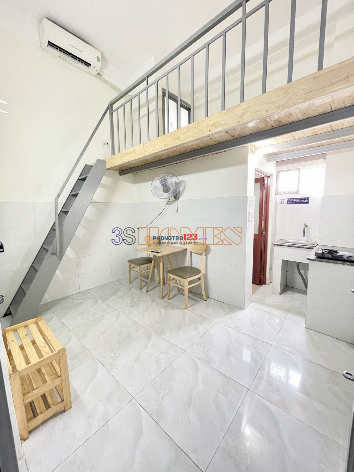 Phòng gác cao 1m7 dạng chung cư mini gần trường chinh - cộng hòa