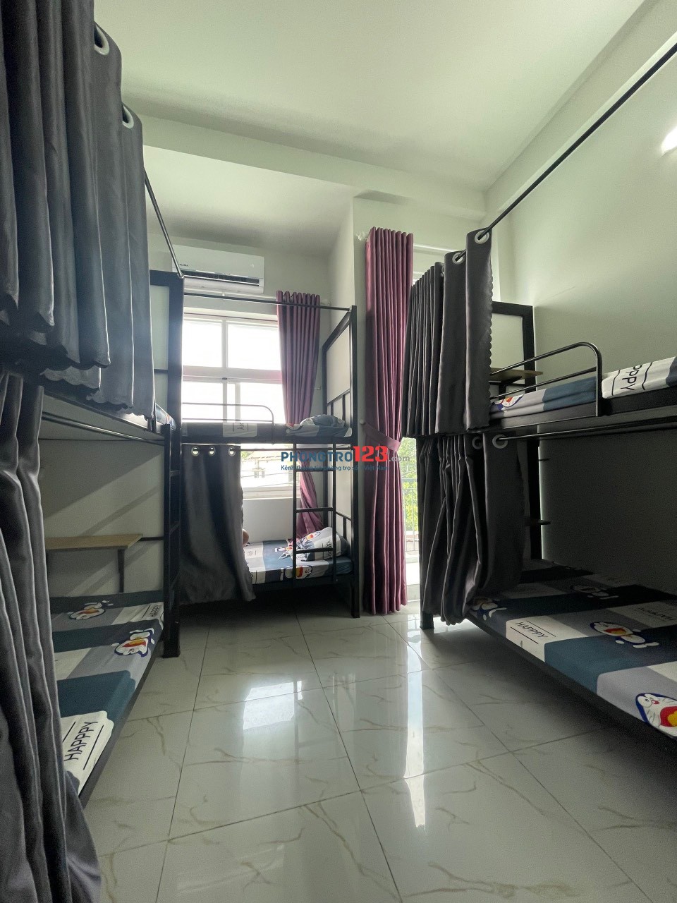 Ktx nam mới khai trương ngay Lê Văn Việt