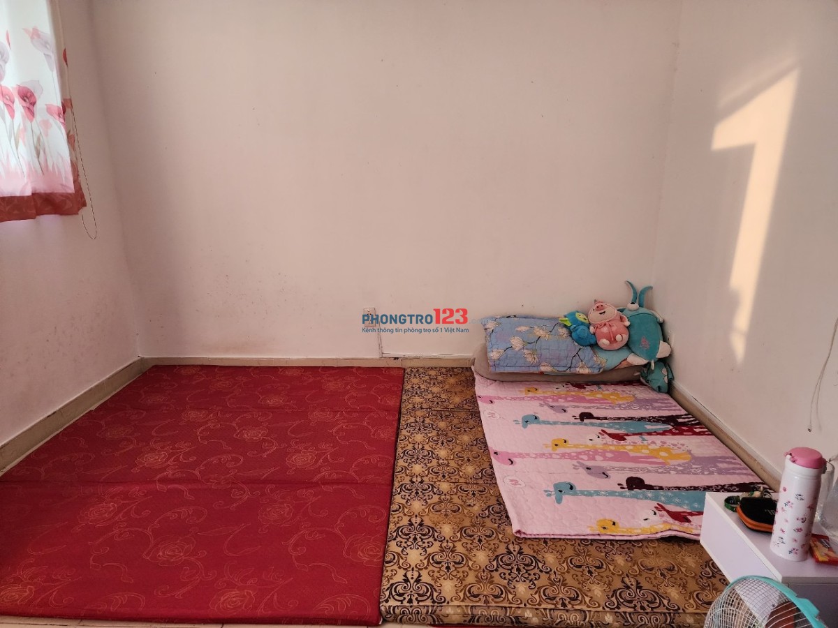Tìm Gấp 2 Nữ ở ghép tại Chưng Cư Screc Quận 3