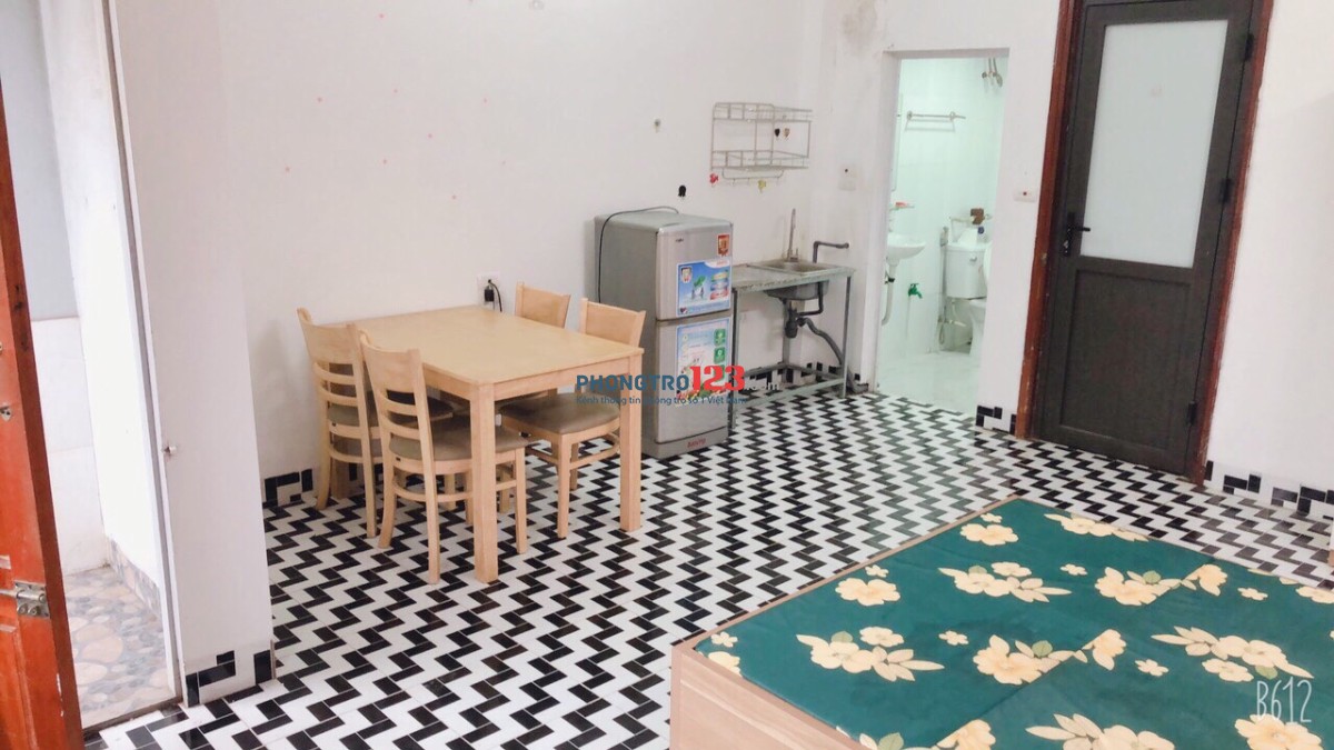 Cho thuê CCMN full đồ, khép kín, ban công ngay ngõ 8 Lê trọng tấn, KĐT La Khê, hà đông gần DH Pheenika, FLC Quang Trung