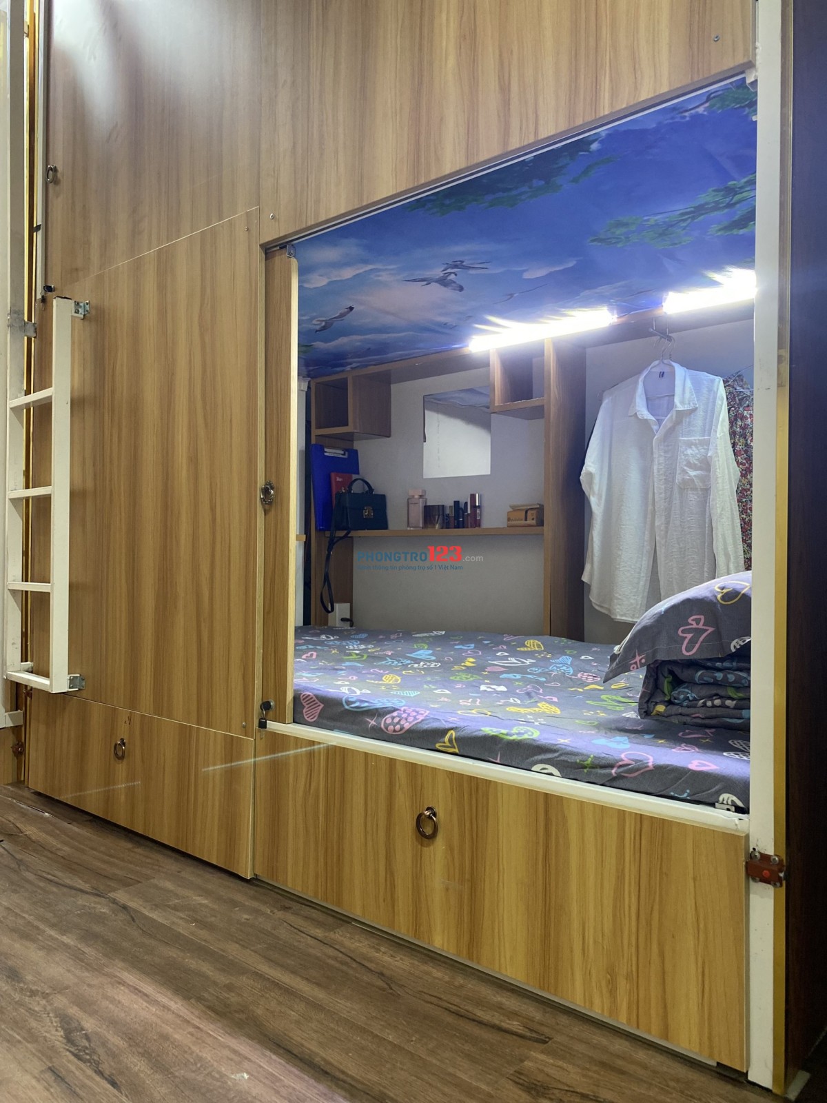 Cho thuê Sleepbox có cửa khóa, homestay mới, phòng trọ ở ghép, hiện đại, giá rẻ Q. Bình Thạnh