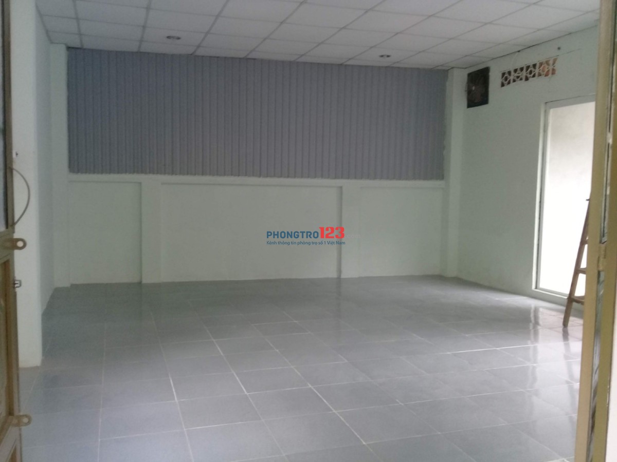 Trọ 3-4 người ở Nguyễn Trọng Tuyển F1 Tân Bình Liên hệ 0835030248