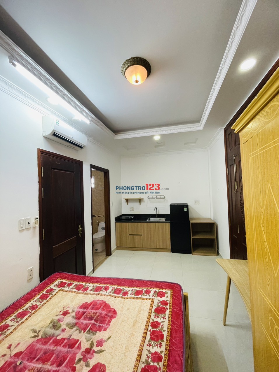 Phòng Trọ Duplex Full Nội Thất, Ban Công Quận 1