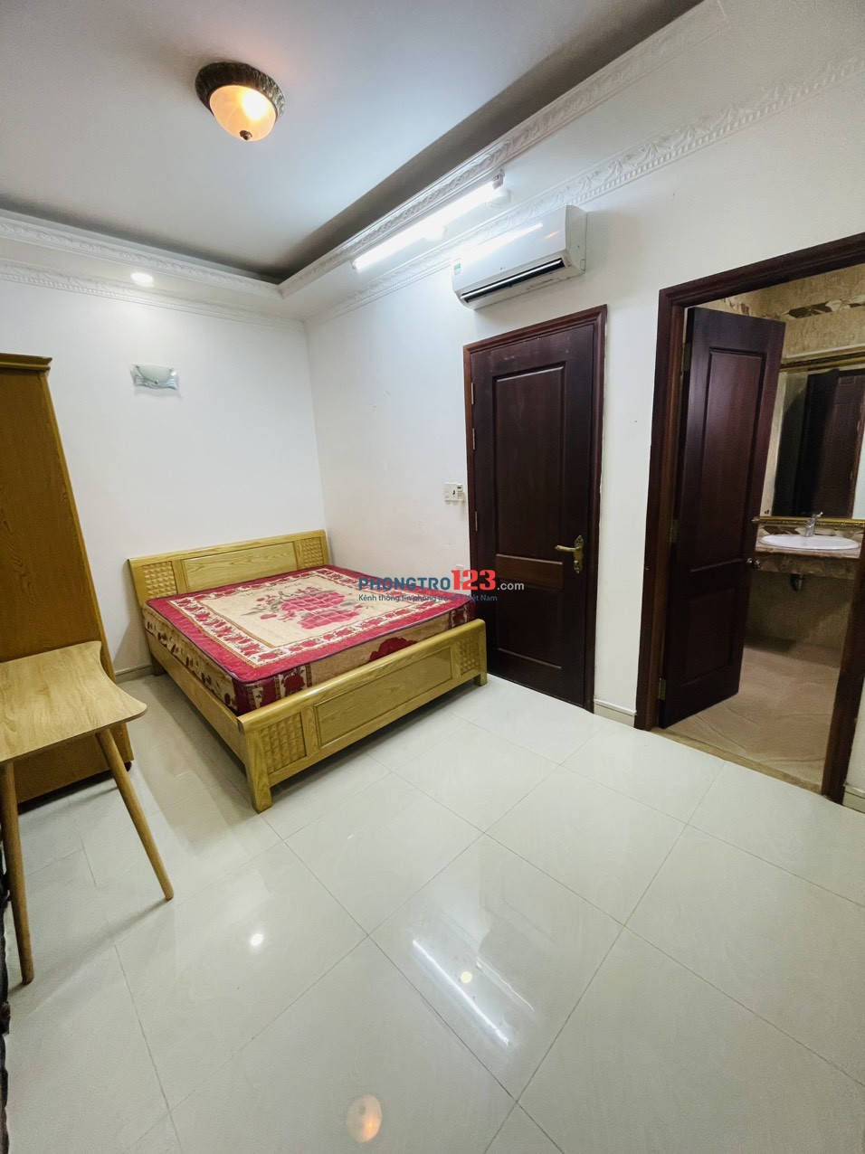 Phòng Trọ Duplex Full Nội Thất, Ban Công Quận 1