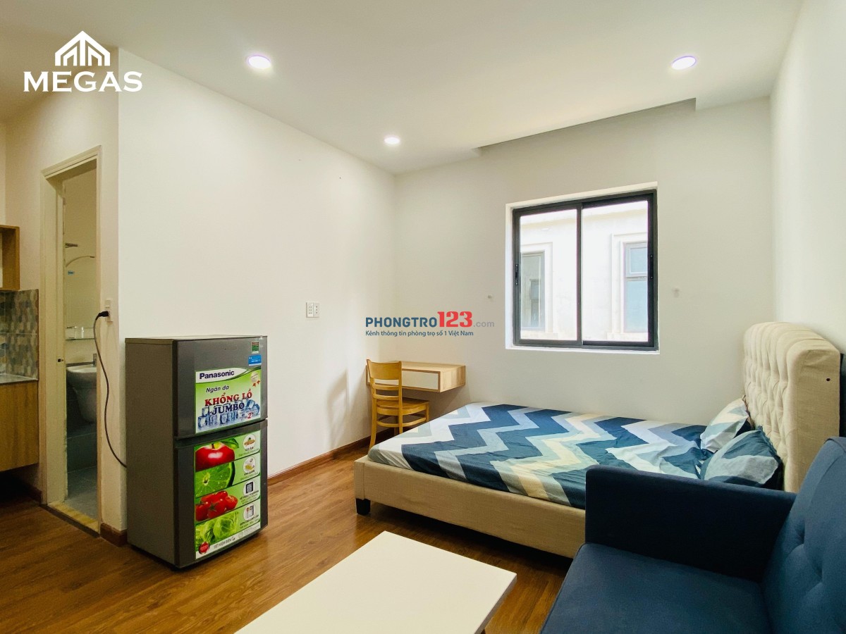 CHO THUÊ CHDV NGAY CẠNH LAKEVIEW CITY - CÓ HỒ BƠI TRONG KHUÔN VIÊN NHÀ