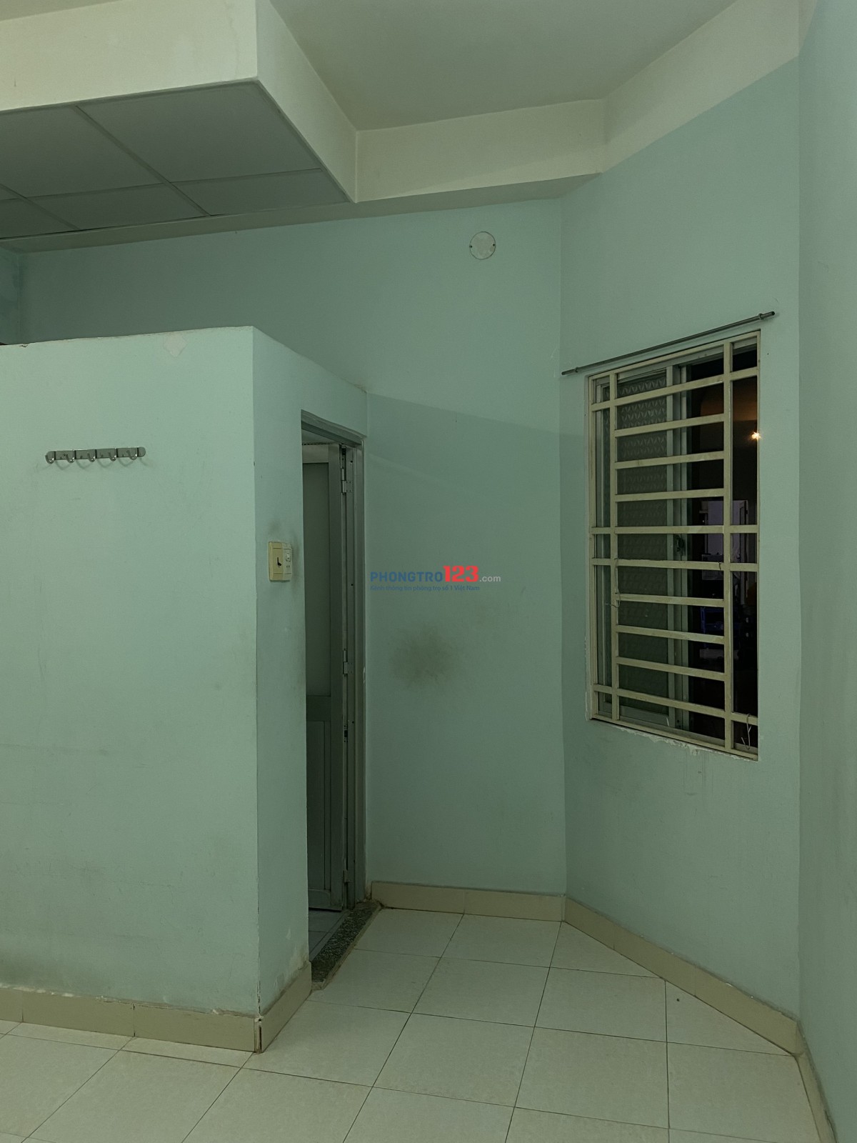 Phòng trọ trống đường Xóm Chiếu cho thuê nhanh giá chỉ 2,8tr/ tháng
