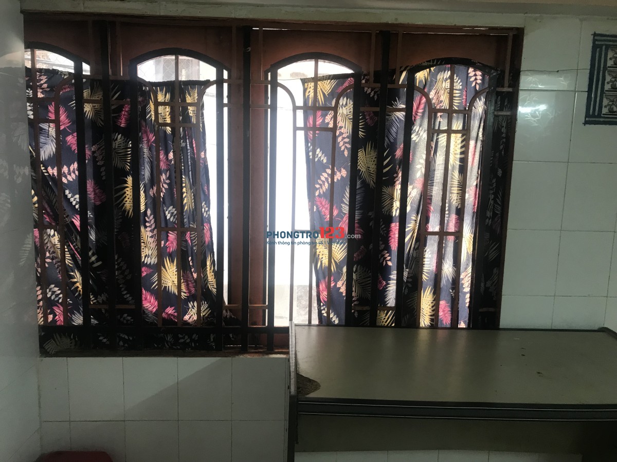 Phòng Trọ Đẹp Có Balcony Giá Rẻ Hoà Bình- Tân Phú