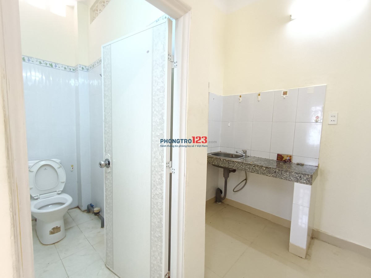 Chính chủ phòng ung văn khiêm, 20 m2, ngay đất xanh group