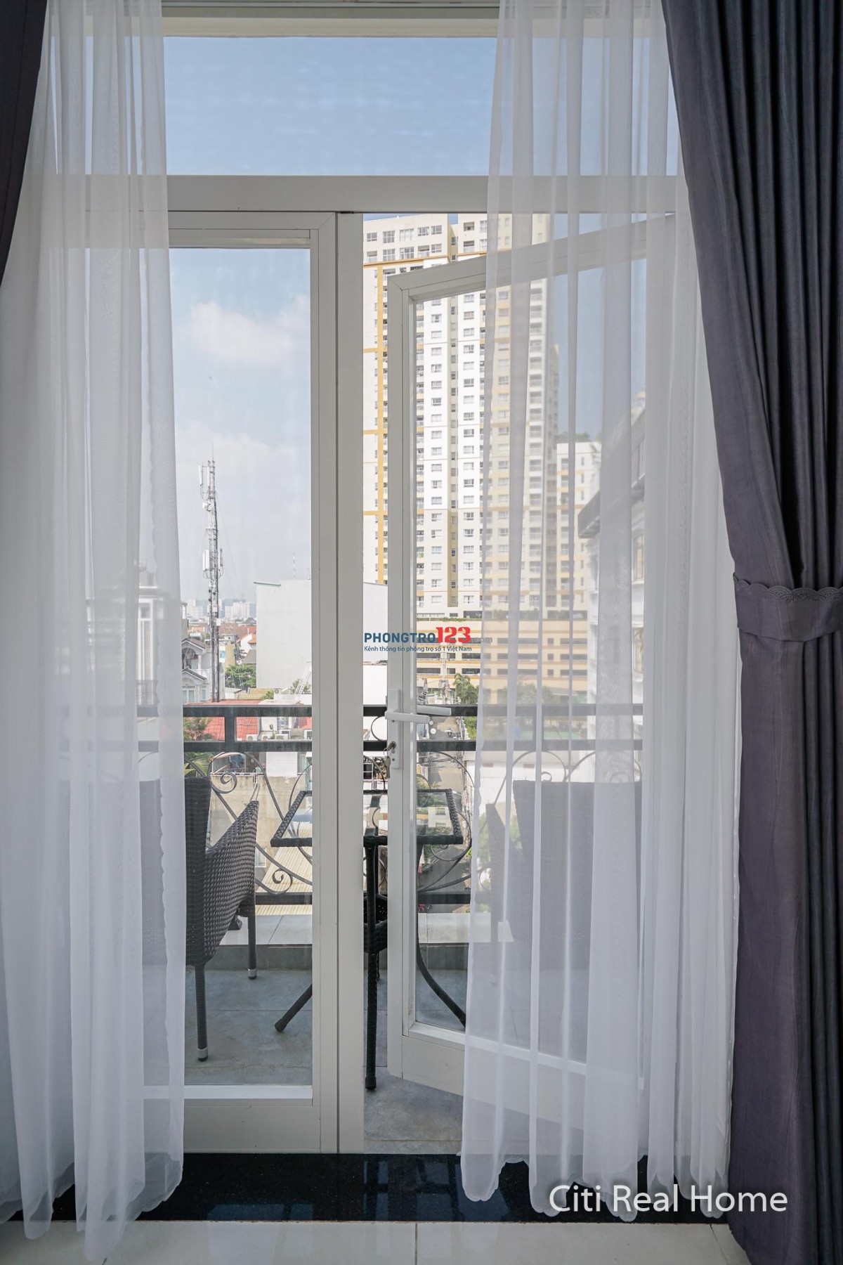 PENTHOUSE 1 PHÒNG NGỦ, diện tích 80m2 tại Thảo Điền, view Landmark 81