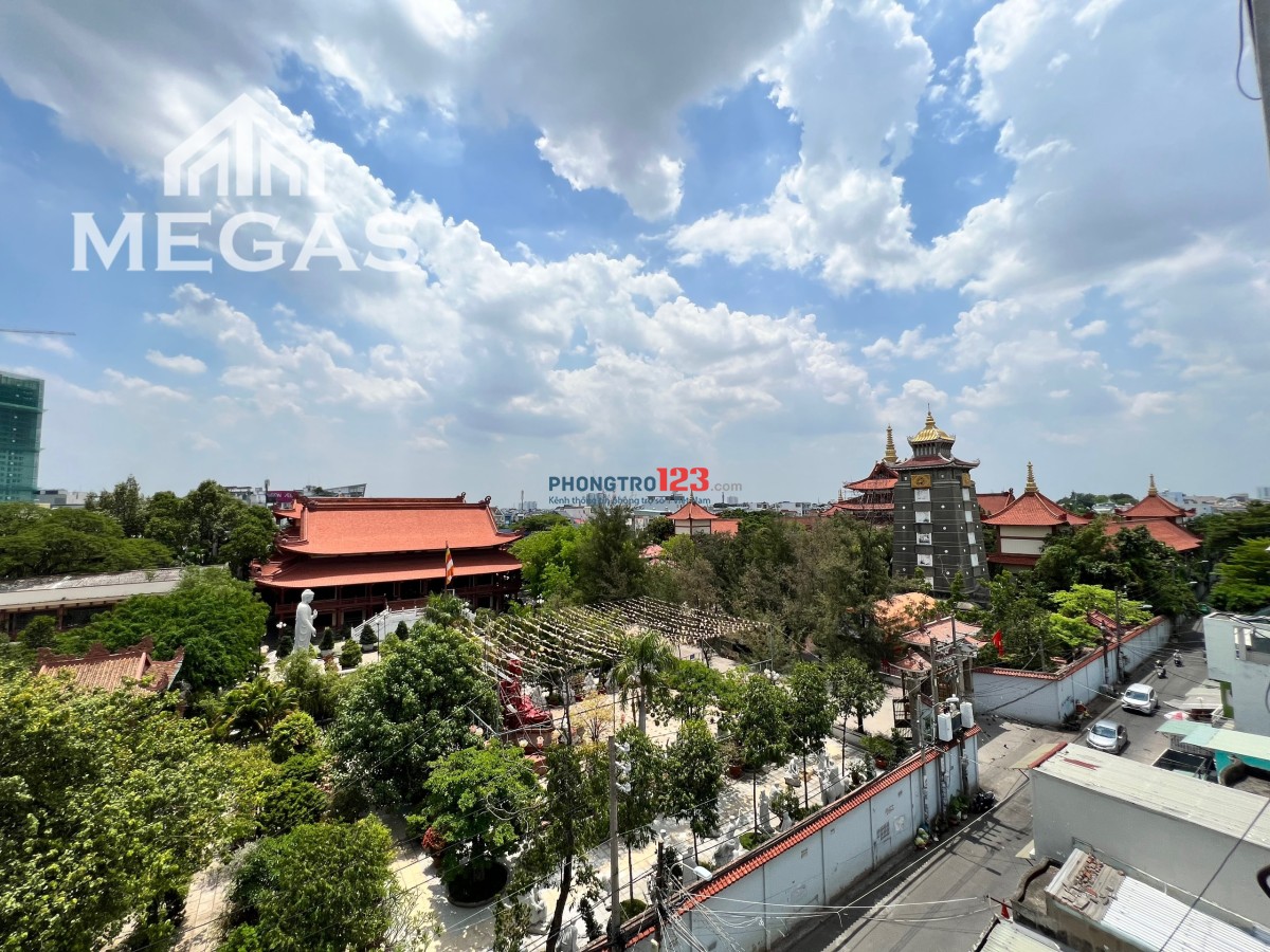 Phòng cho thuê giá rẻ Gần công viên Phú Lâm sẵn nội thất, Phòng thoáng