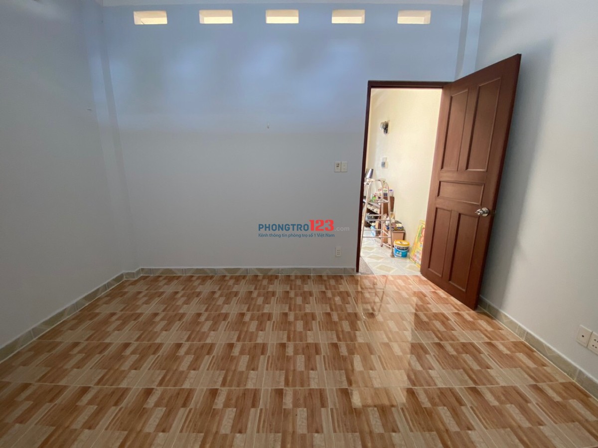 Phòng trọ 16m2 cho nữ thuê, Quận Phú Nhuận