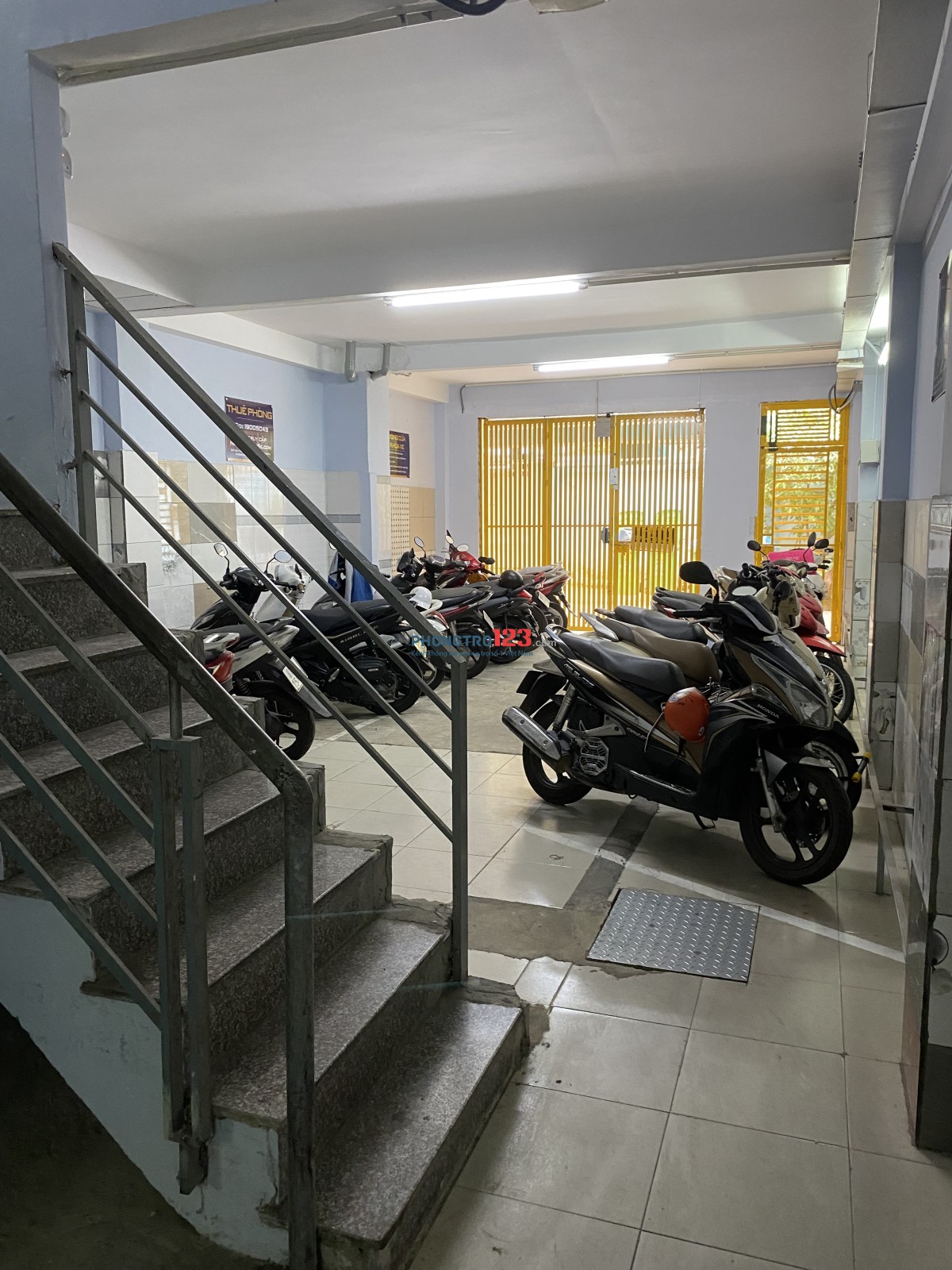 Do đi làm xa, cần pass phòng trọ