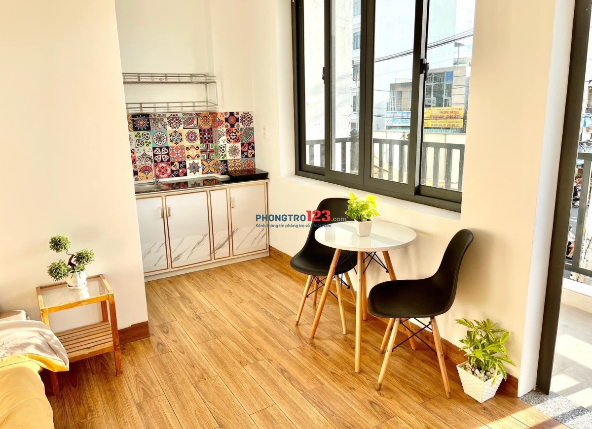 CHDV giá rẻ giành cho sinh viên VLU cs3 bancol full nội thất