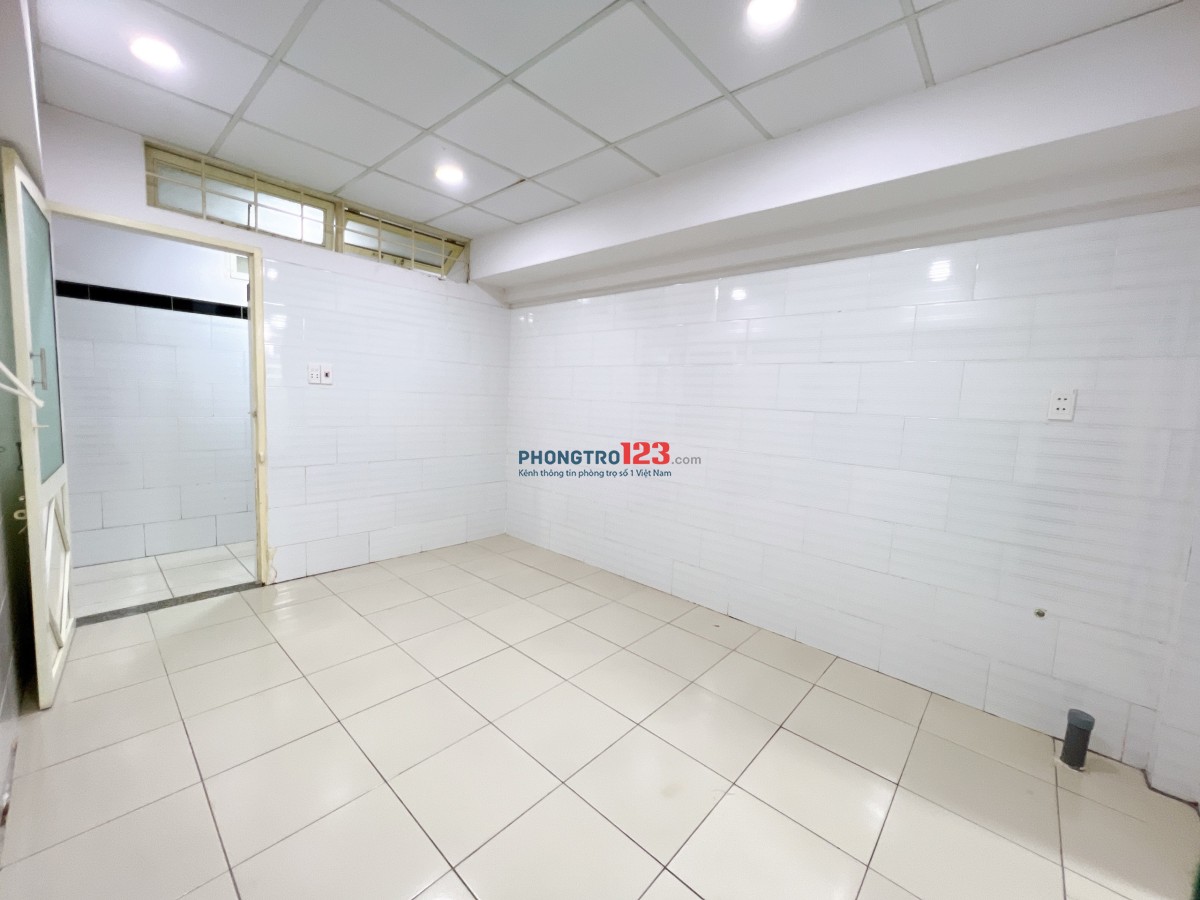  PHÒNG TRỌ GẦN NGÃ TƯ THỦ ĐỨC, HOÀNG DIỆU 2, VINCOM TĐ, ĐH SPKT, ĐH NGÂN HÀNG, TÀI CHÍNH MARKETING