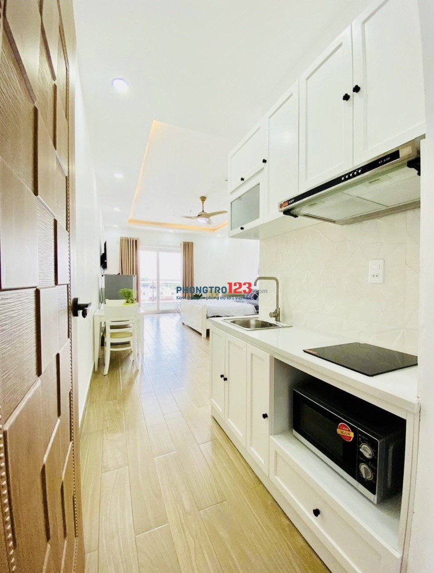 Bạn Cần Một Nơi Ở Lý Tưởng!!! Đã Có HiFriendz Chúng Tôi Hỗ Trợ - Siêu Phẩm STUDIO Ban Công Cực Xịn