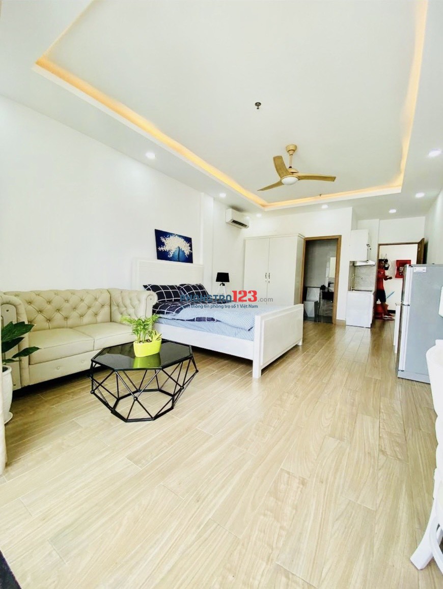 Bạn Cần Một Nơi Ở Lý Tưởng!!! Đã Có HiFriendz Chúng Tôi Hỗ Trợ - Siêu Phẩm STUDIO Ban Công Cực Xịn