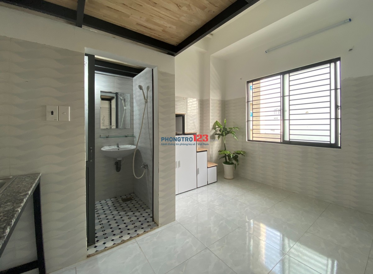 Gác lửng 28m2, nt cơ bản, Khuông Việt. 5' đi CV Đầm Sen, ở được 2, 3 bạn thoải mái