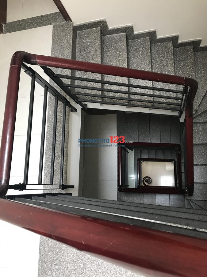 Cho thuê phòng đủ tiện nghi tại Nguyễn Trãi, Q1 | 5-7tr/thg | DT25m2