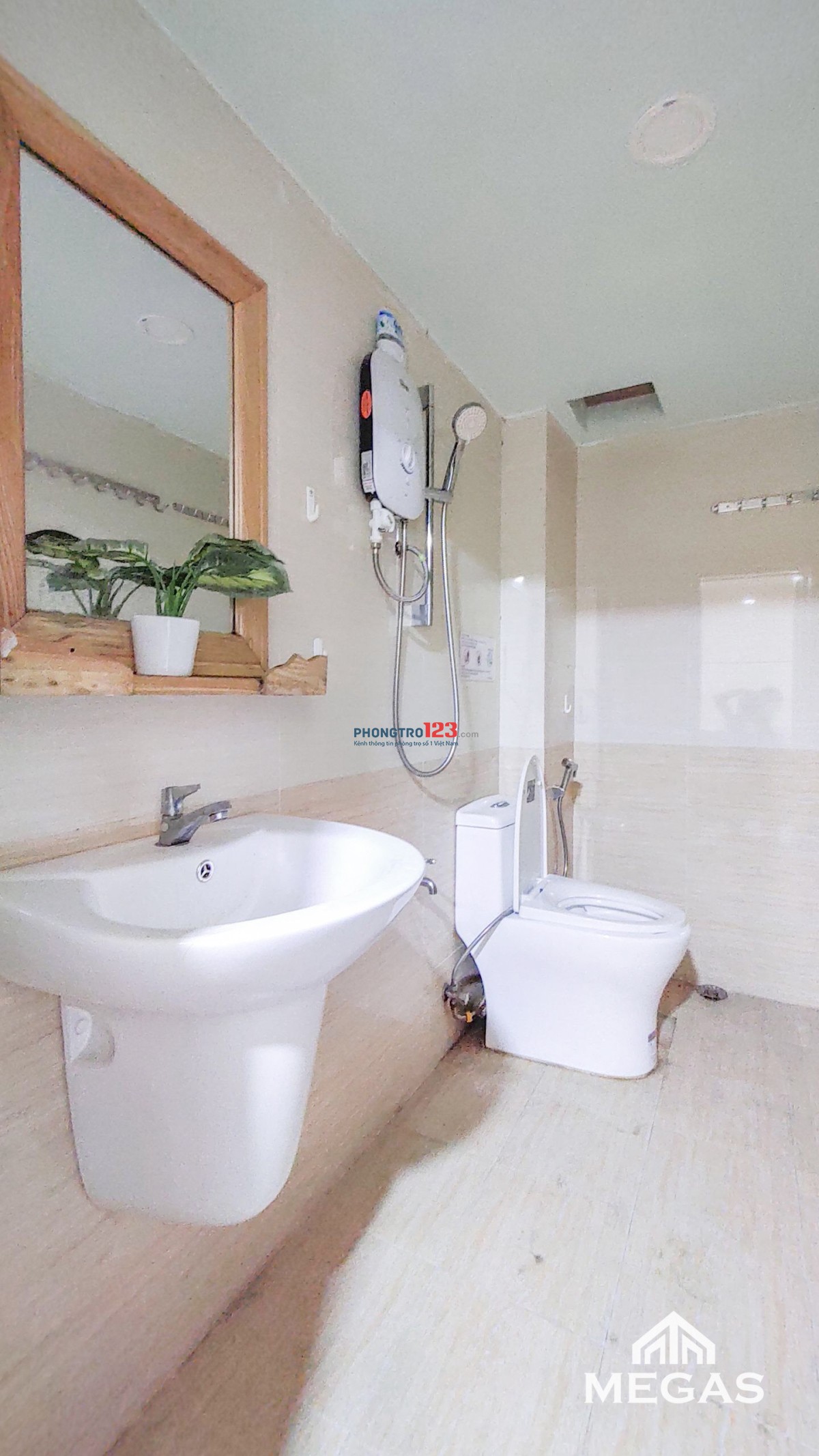 Duplex full nội thất - giá hssv