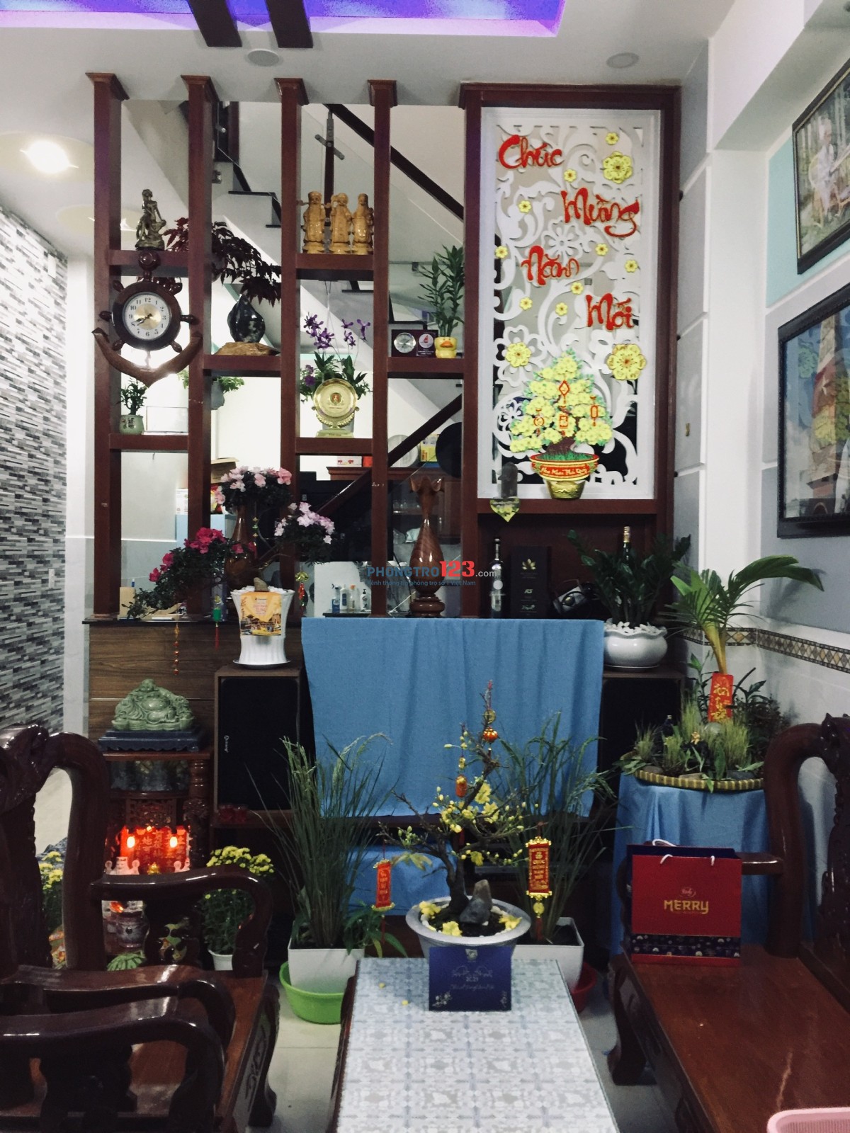 Chính chủ cho thuê nhà nguyên căn 1 trệt, 2 lầu, sân thượng thoáng mát tại Hương Lộ 2, Bình Tân