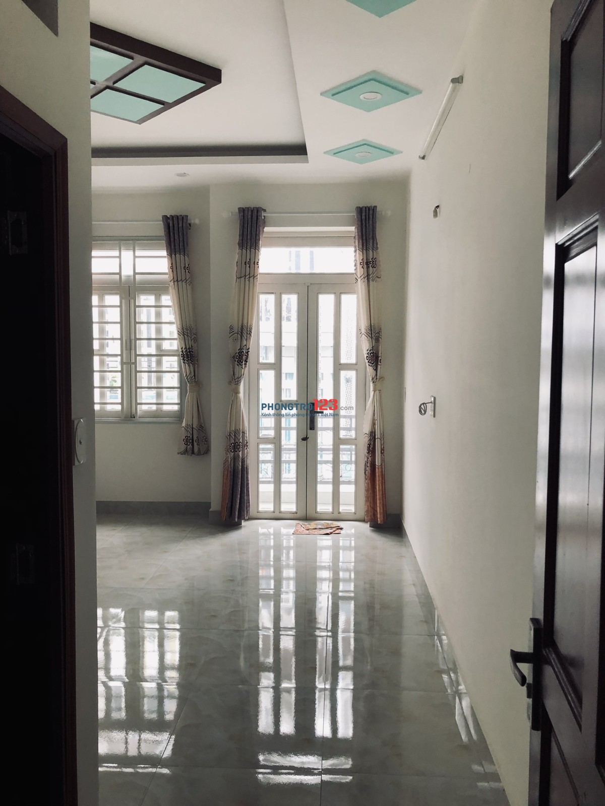 Chính chủ cho thuê nhà nguyên căn 1 trệt, 2 lầu, sân thượng thoáng mát tại Hương Lộ 2, Bình Tân