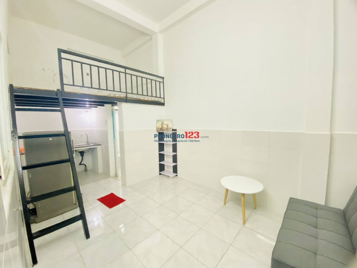 Cho thuê căn hộ có gác giá rẻ ở Trường Chinh Tân Phú