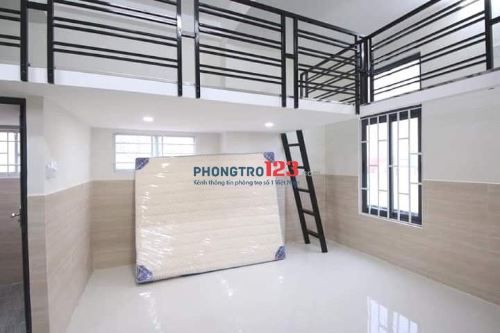 Duplex ngay trung tâm quận 7- giá rẻ cho sinh viên